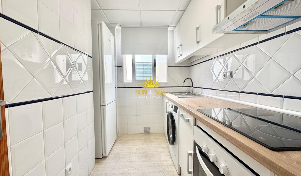 Alquiler a largo plazo - Apartamento - Guardamar del Segura - guardamar del segura