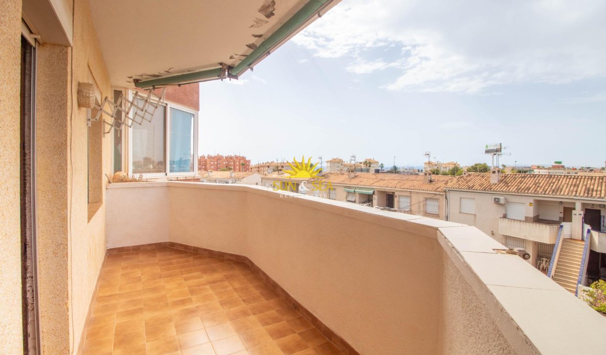 Wiederverkauf - Wohnung - Orihuela Costa - La Regia