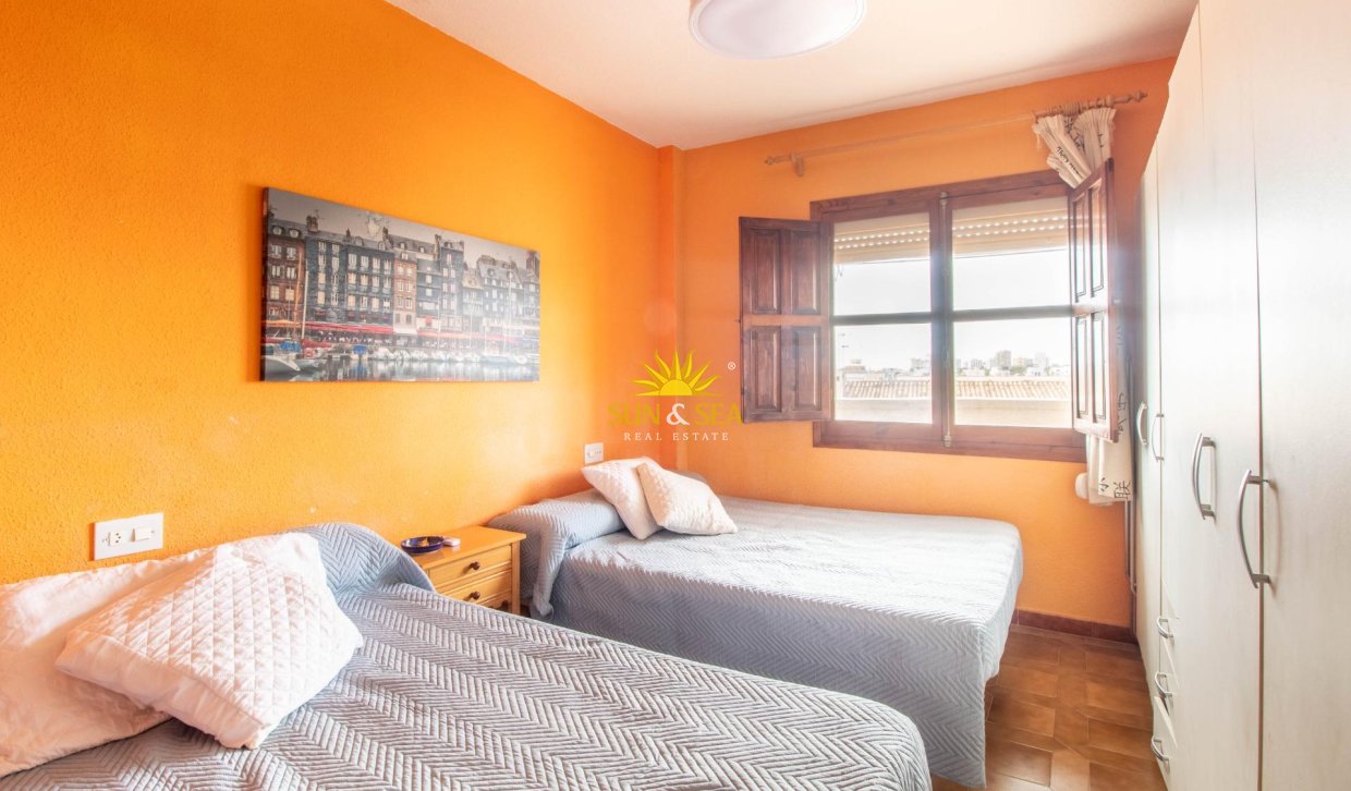Wiederverkauf - Wohnung - Orihuela Costa - La Regia