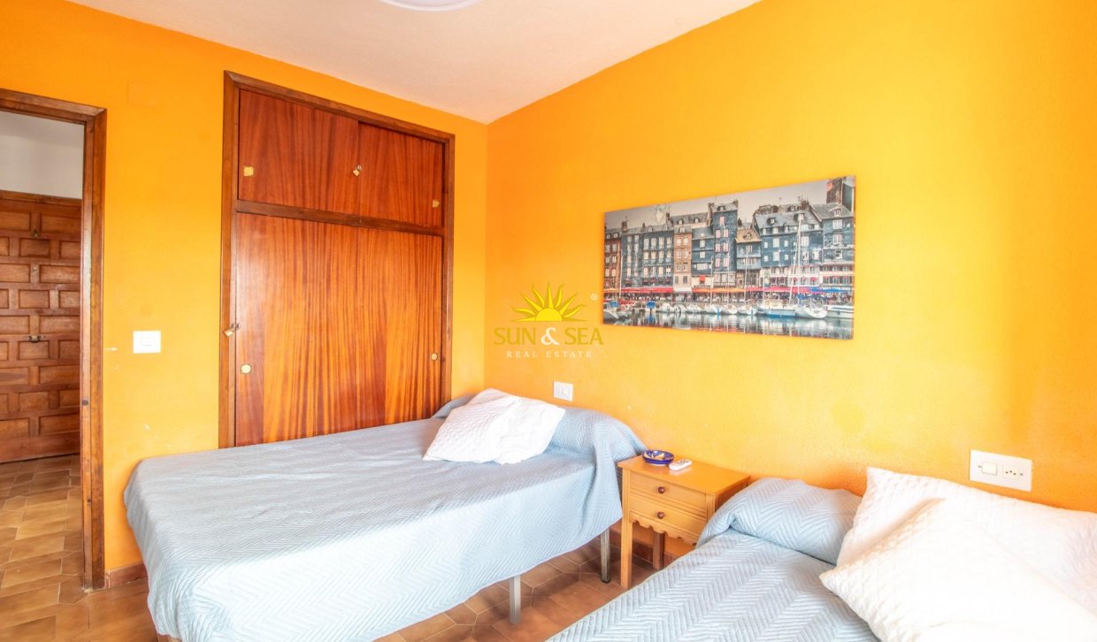 Wiederverkauf - Wohnung - Orihuela Costa - La Regia