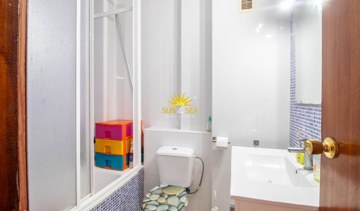 Wiederverkauf - Wohnung - Orihuela Costa - La Regia