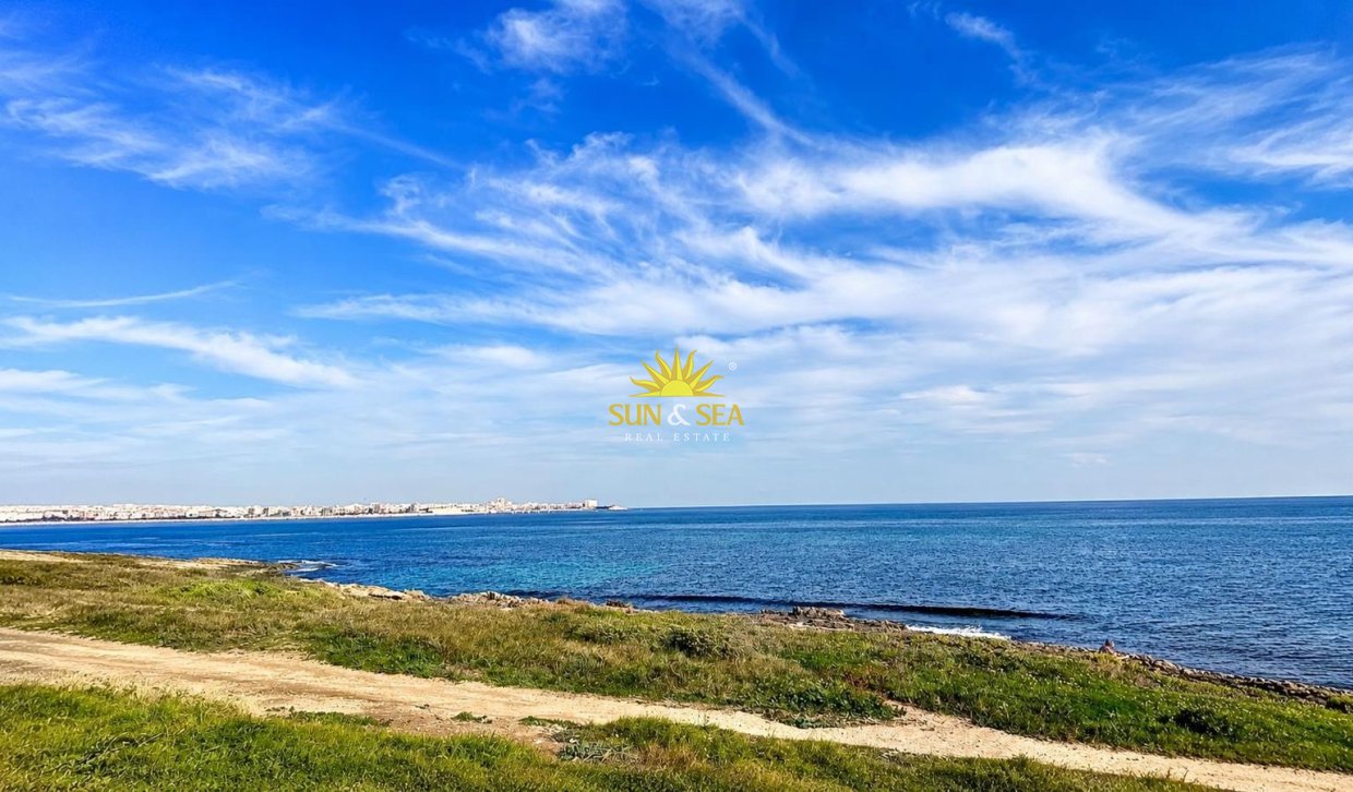Resale - Apartment - Torrevieja - La veleta
