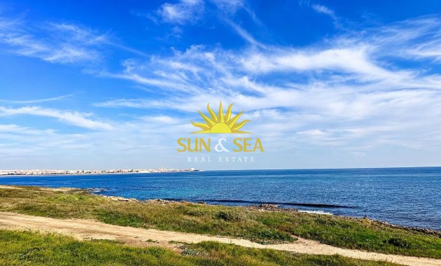 Resale - Apartment - Torrevieja - La veleta