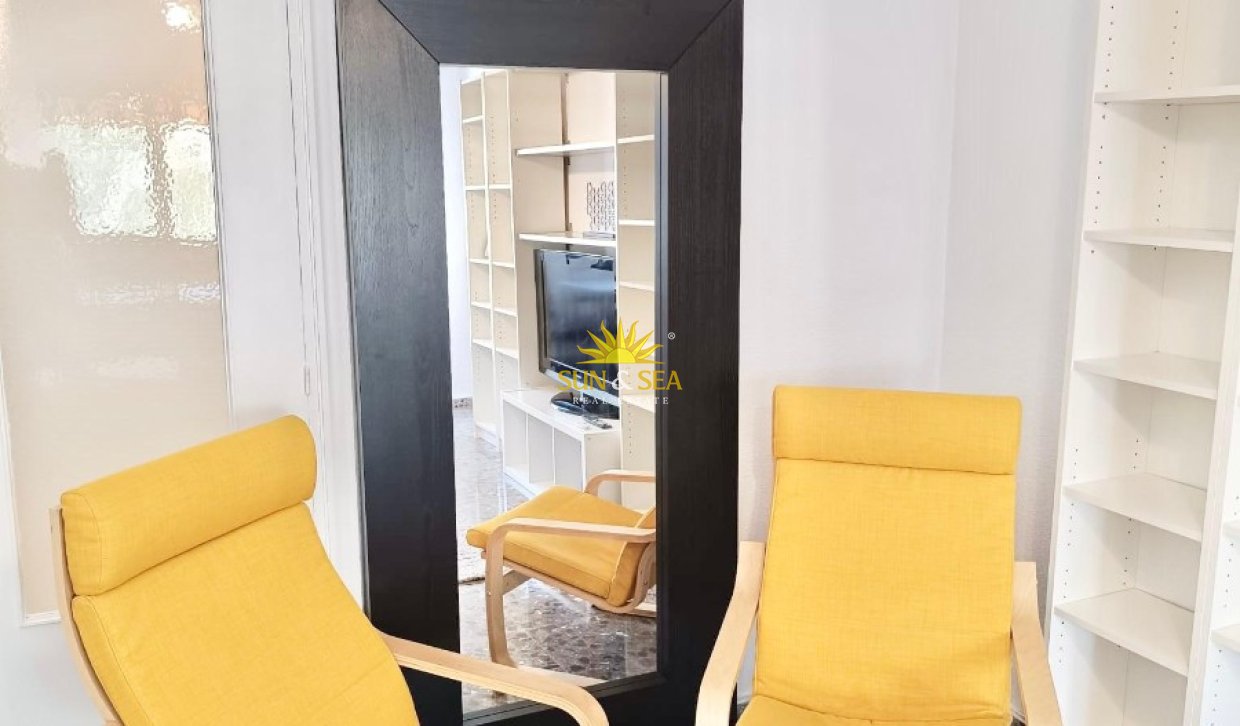 Long Term Rental - Apartment - Alicante - Benalua