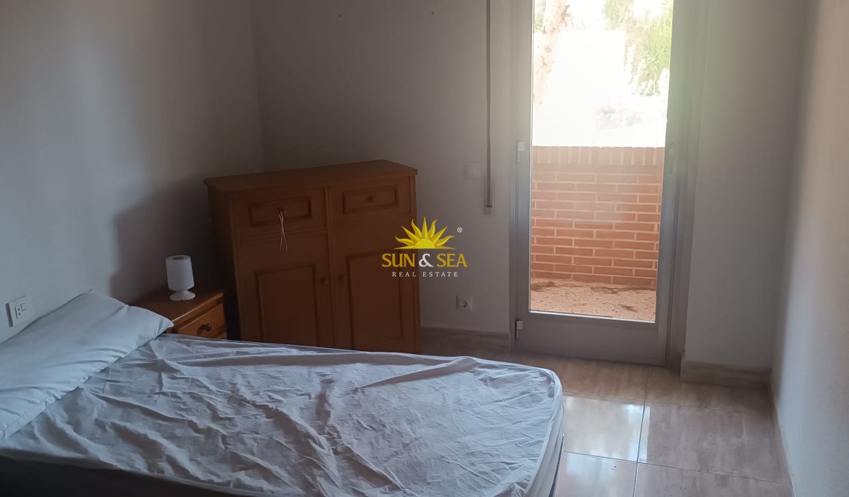 Kurzzeit-Vermietung - Wohnung - 