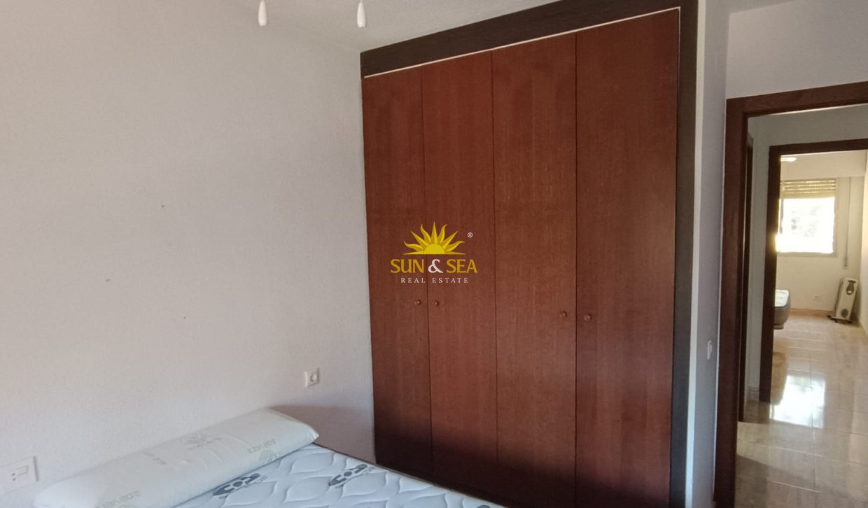 Kurzzeit-Vermietung - Wohnung - 