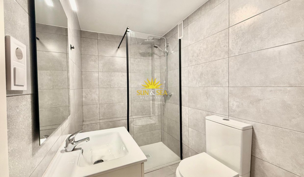 Long Term Rental - Apartment - Alicante - Centro