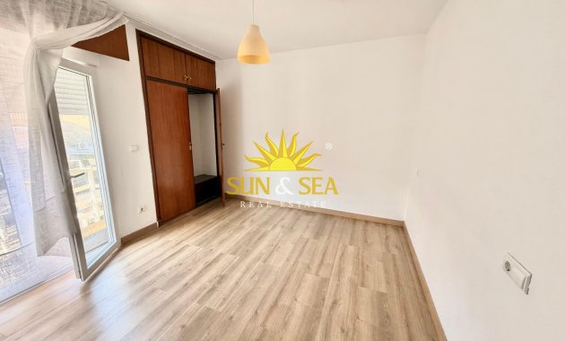 Long Term Rental - Apartment - Alicante - Centro