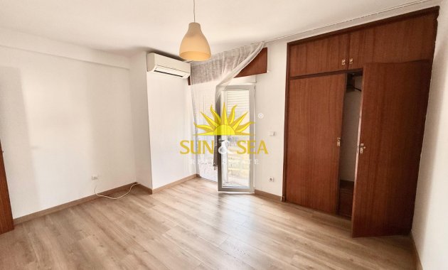 Long Term Rental - Apartment - Alicante - Centro