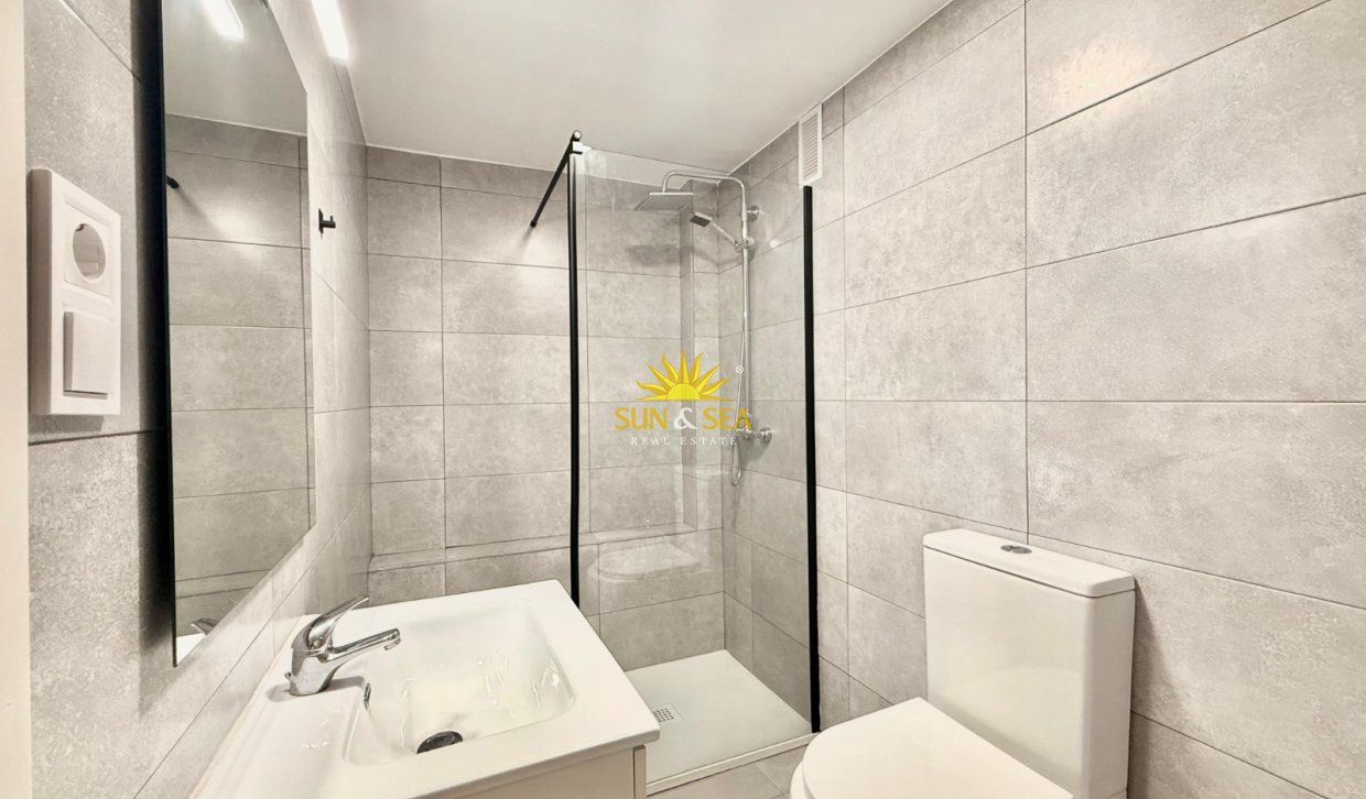 Long Term Rental - Apartment - Alicante - Centro