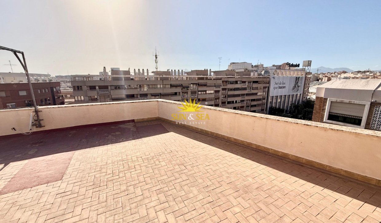 Long Term Rental - Apartment - Alicante - Centro