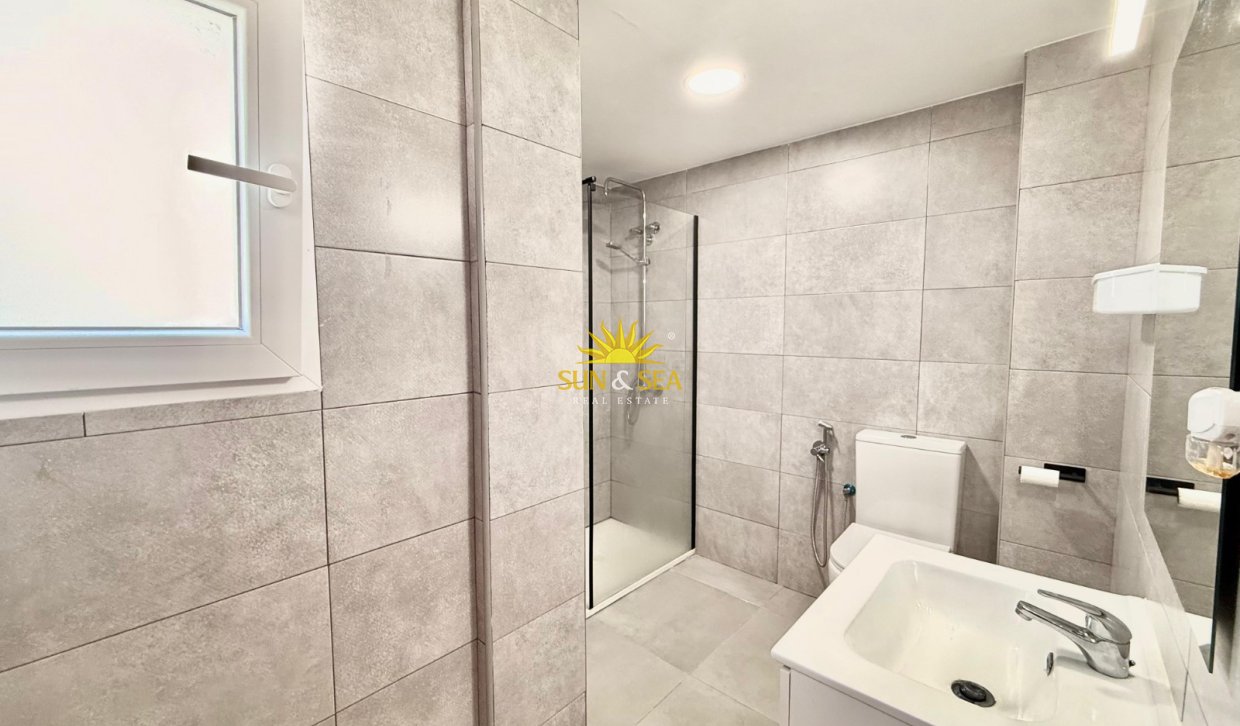 Long Term Rental - Apartment - Alicante - Centro