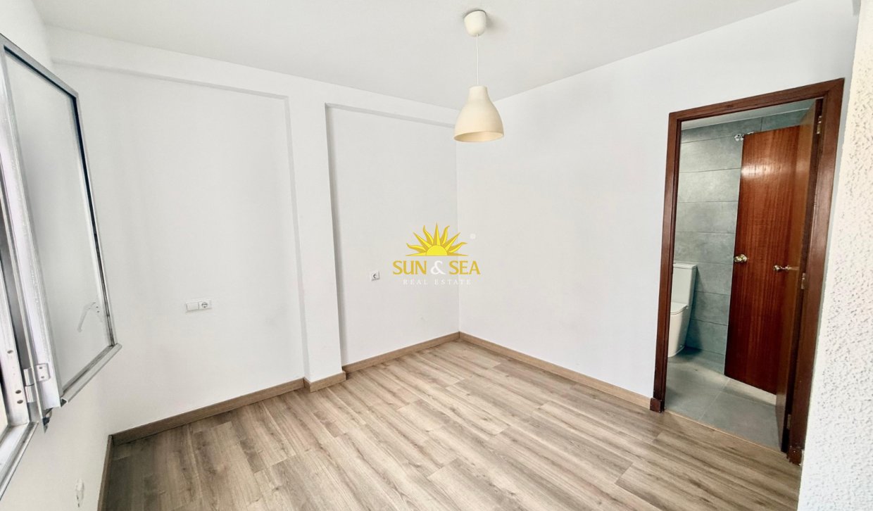 Long Term Rental - Apartment - Alicante - Centro