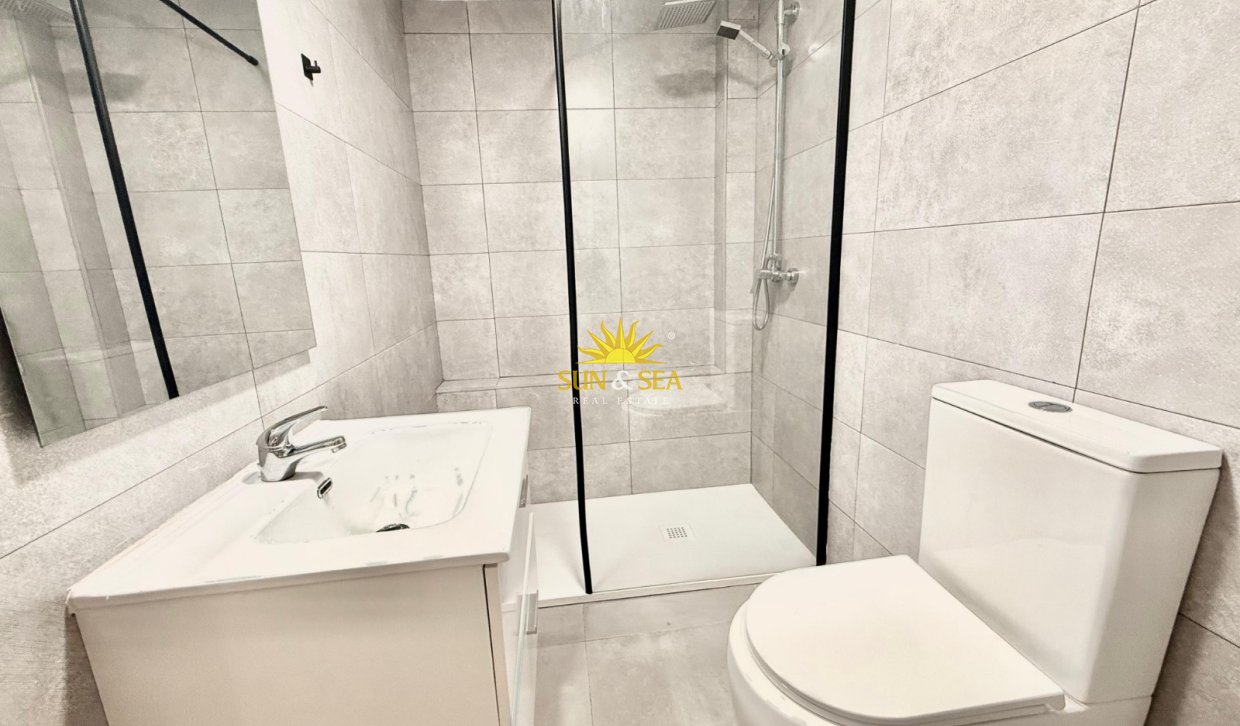 Long Term Rental - Apartment - Alicante - Centro