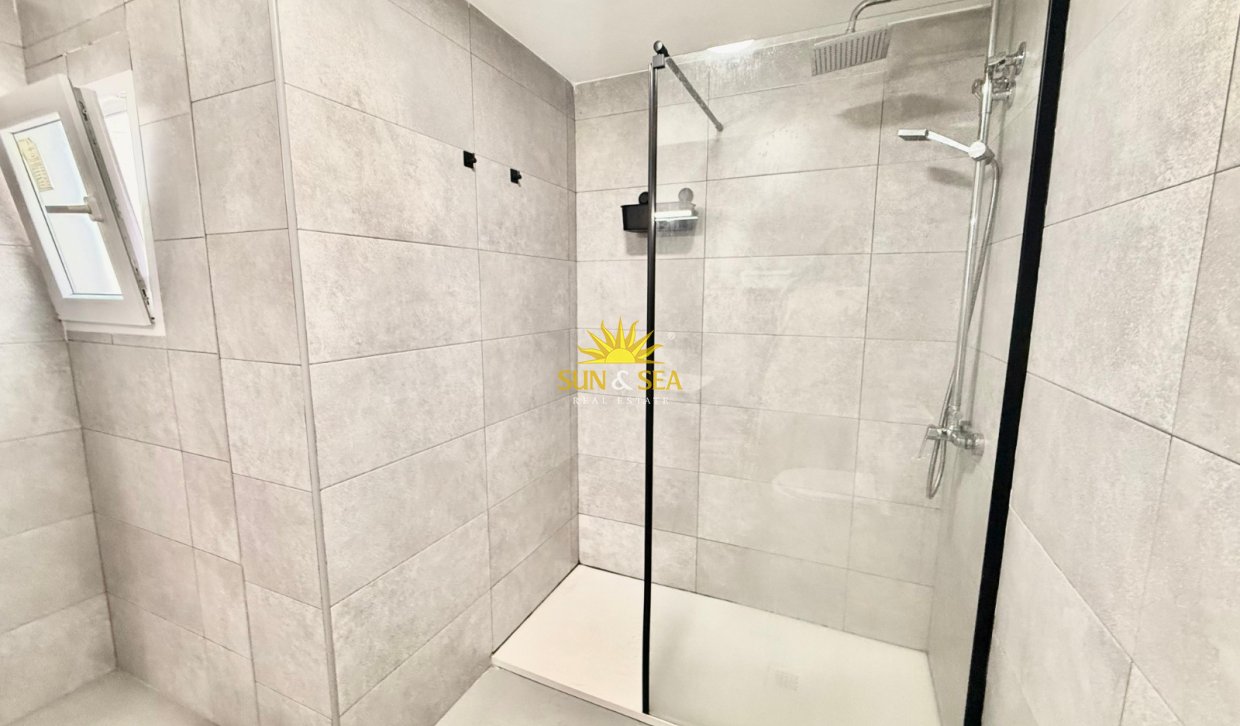 Long Term Rental - Apartment - Alicante - Centro