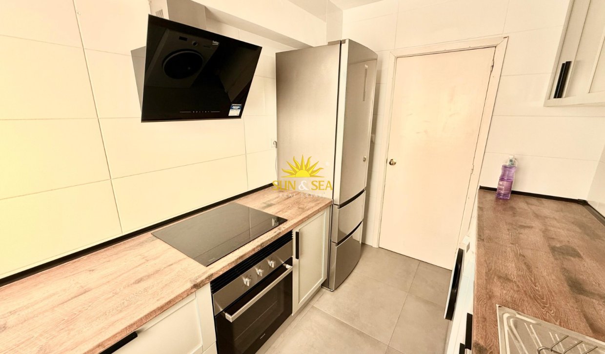 Long Term Rental - Apartment - Alicante - Centro