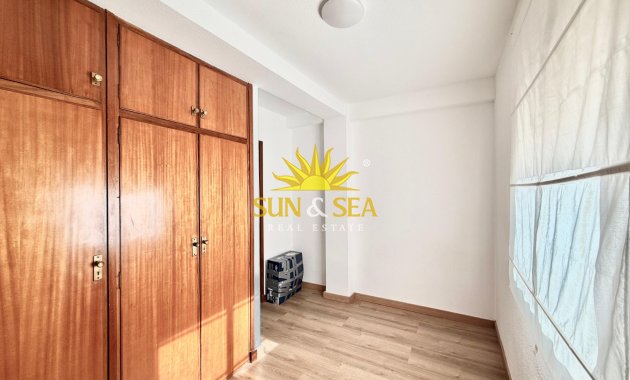 Long Term Rental - Apartment - Alicante - Centro