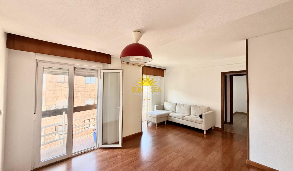 Long Term Rental - Apartment - Alicante - Centro