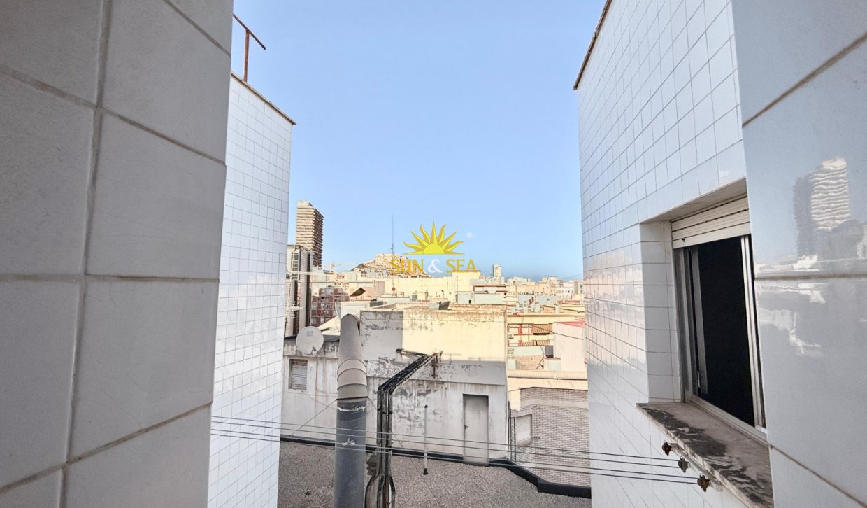 Long Term Rental - Apartment - Alicante - Centro