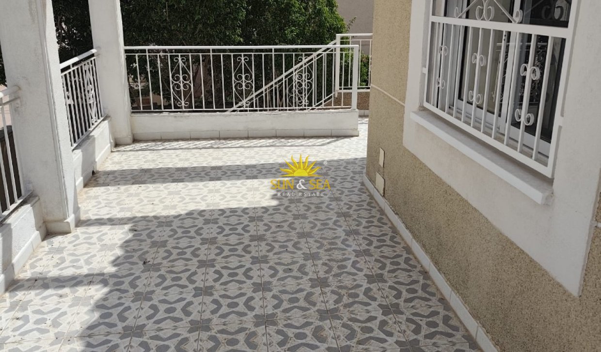 Long Term Rental - Villa - Orihuela