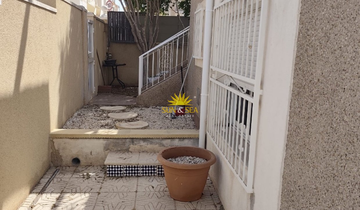 Long Term Rental - Villa - Orihuela