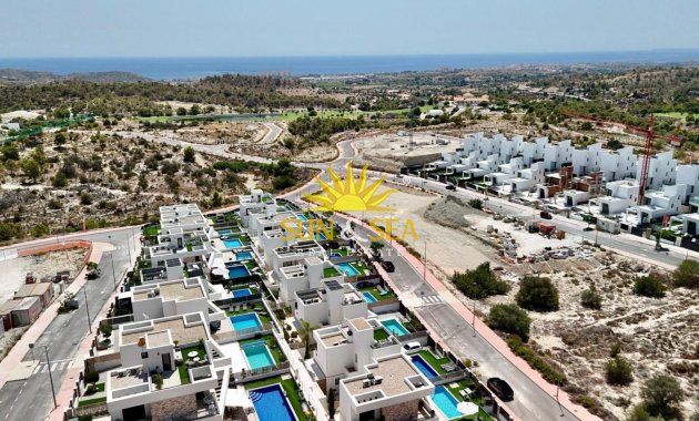 Alquiler a largo plazo - Chalet - Finestrat