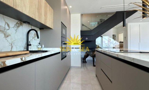 Alquiler a largo plazo - Chalet - Finestrat