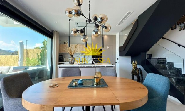 Alquiler a largo plazo - Chalet - Finestrat