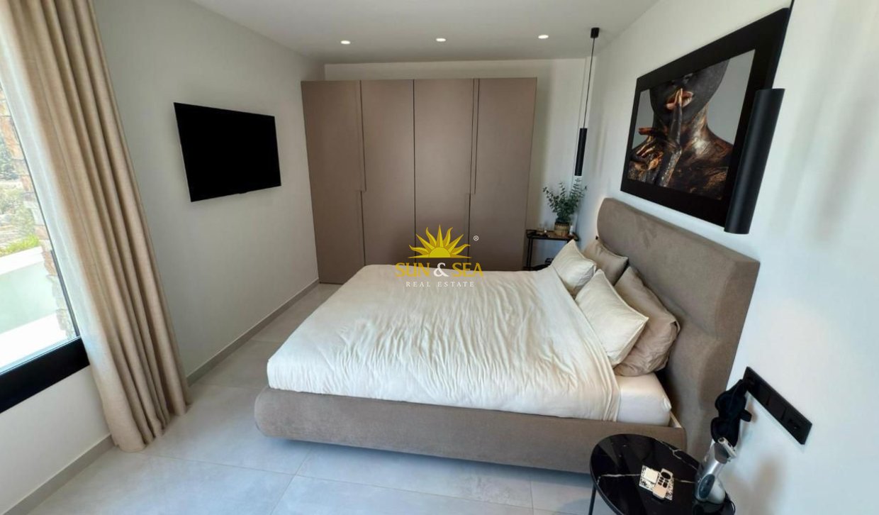 Alquiler a largo plazo - Chalet - Finestrat