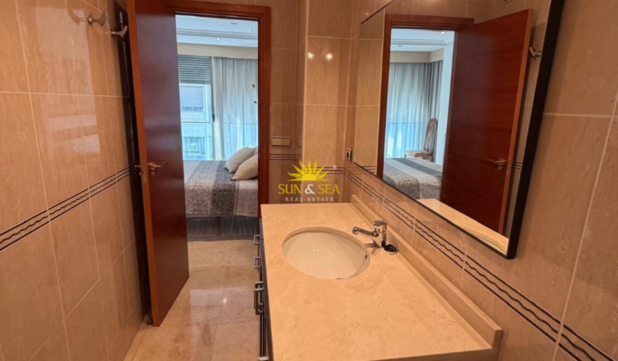 Long Term Rental - Apartment - Elche - Center