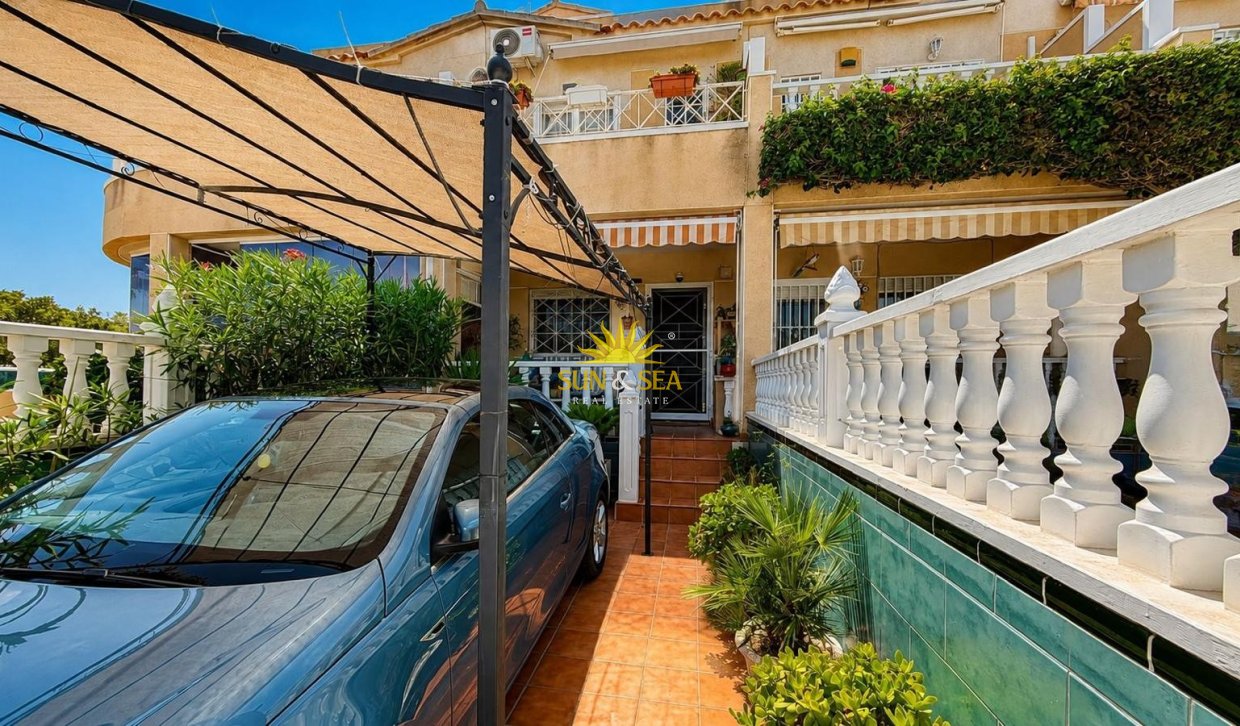 Resale - Townhouse - Torrevieja - Torretas