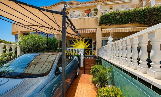 Resale - Townhouse - Torrevieja - Torretas
