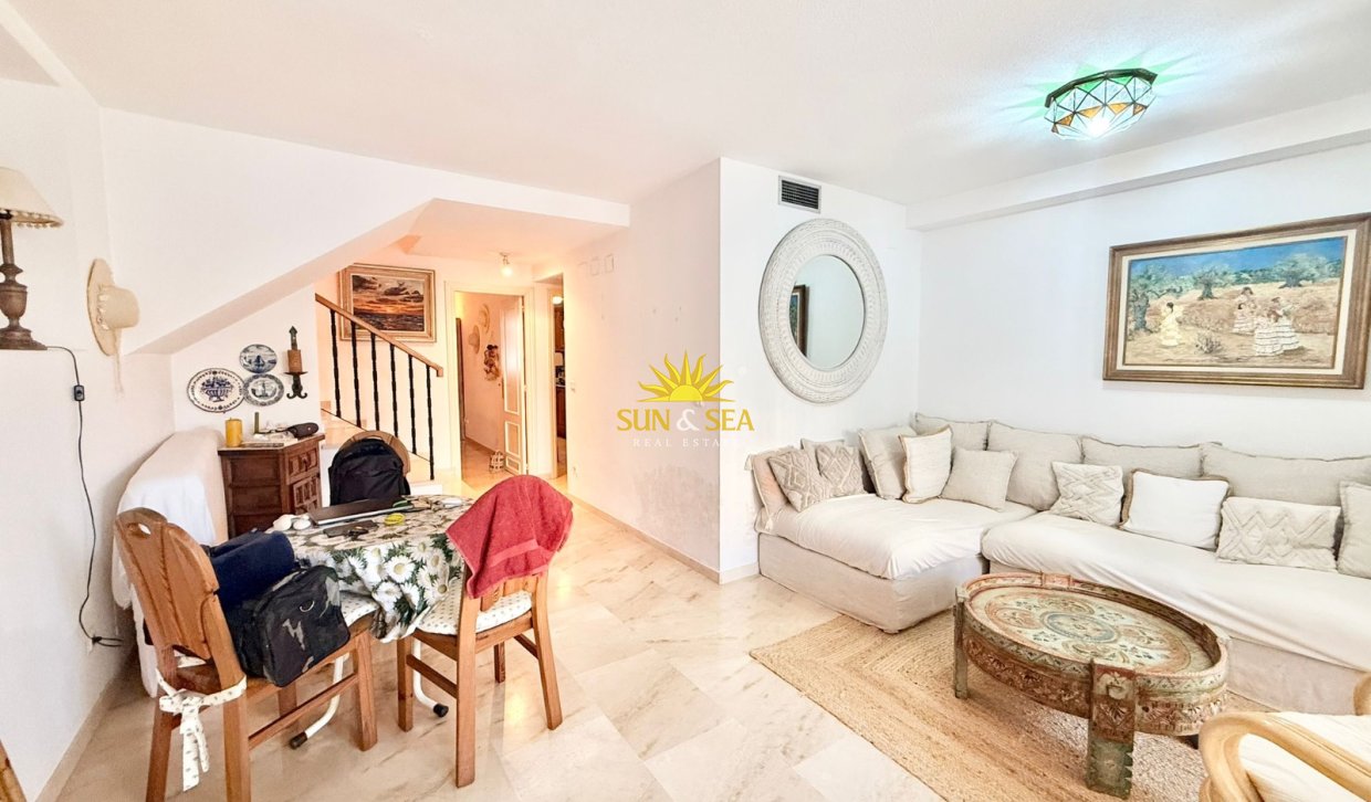 Long Term Rental - Apartment - Finestrat