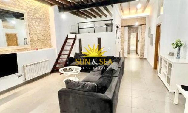 Long Term Rental - Ground Floor - Alicante - Centro