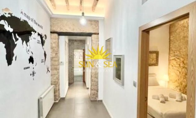 Long Term Rental - Ground Floor - Alicante - Centro