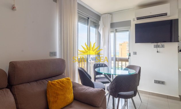 Resale - Apartment - Orihuela Costa - Campoamor