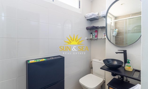 Resale - Apartment - Orihuela Costa - Campoamor