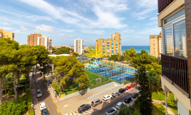 Resale - Apartment - Orihuela Costa - Campoamor
