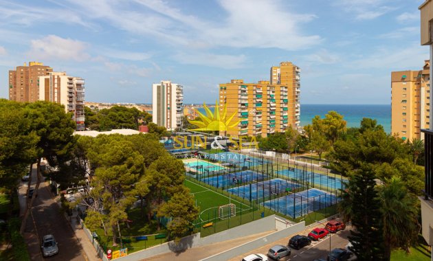 Resale - Apartment - Orihuela Costa - Campoamor