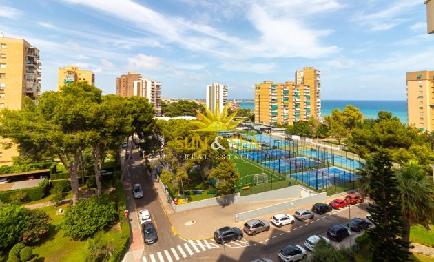 Resale - Apartment - Orihuela Costa - Campoamor
