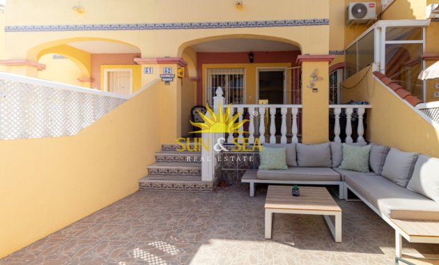 Resale - Villa / Semi detached - Orihuela Costa - La Regia