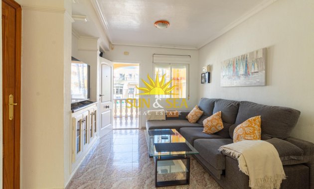 Resale - Villa / Semi detached - Orihuela Costa - La Regia