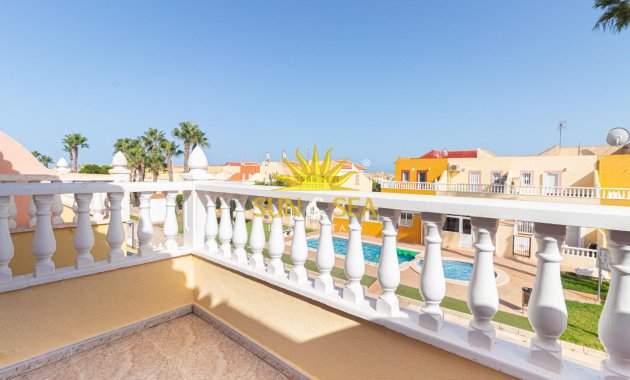 Resale - Villa / Semi detached - Orihuela Costa - La Regia