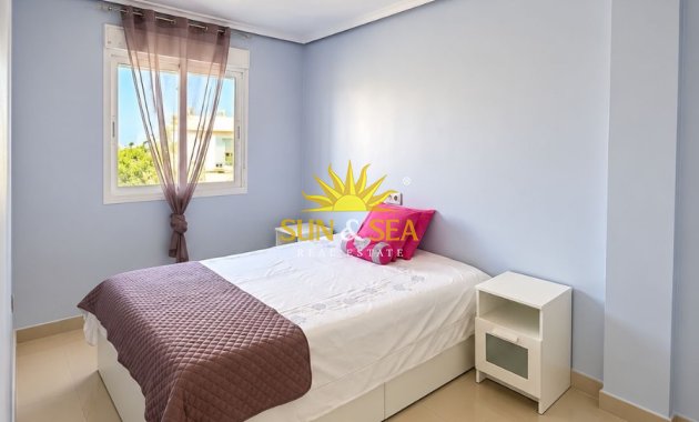 Alquiler a largo plazo - Chalet - El Campello
