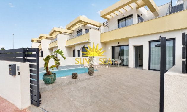 Alquiler a largo plazo - Villa / Semi separado - Rojales - La Marquesa Golf