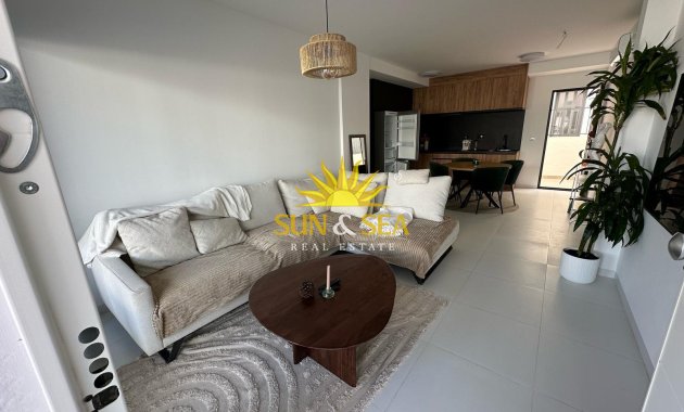 Alquiler a largo plazo - Apartamento - San Miguel de Salinas