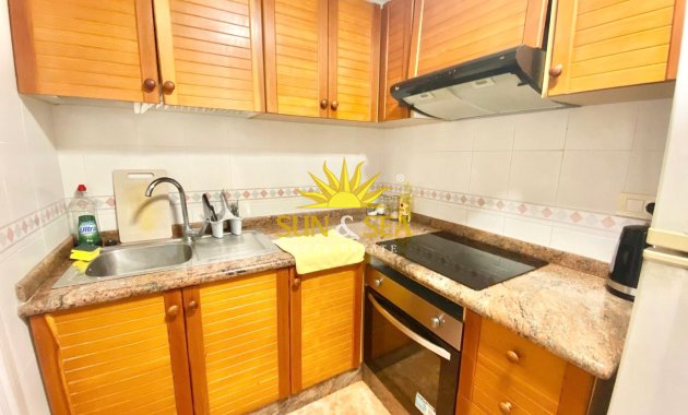 Alquiler a largo plazo - Apartamento - Torrevieja - Playa del Acequión