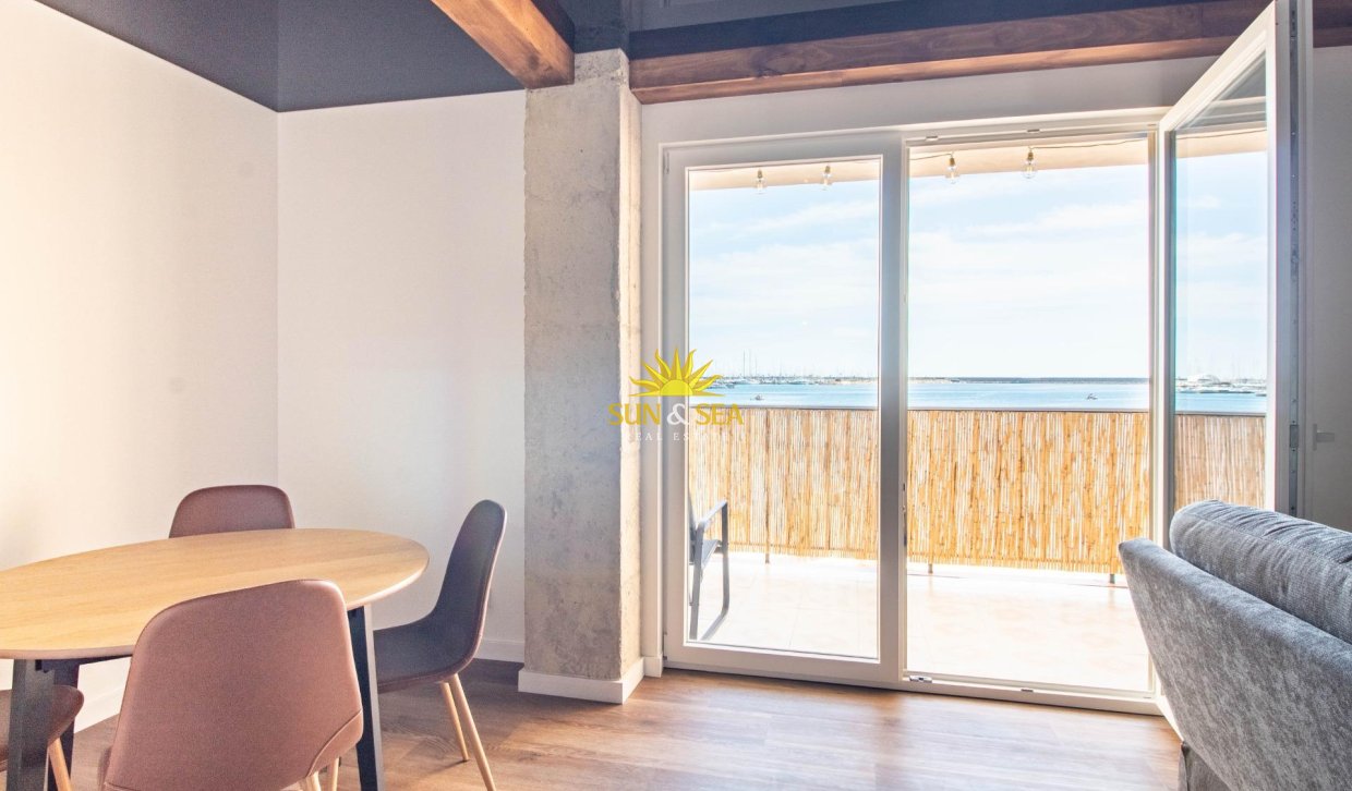 Wiederverkauf - Wohnung - Torrevieja - Acequion