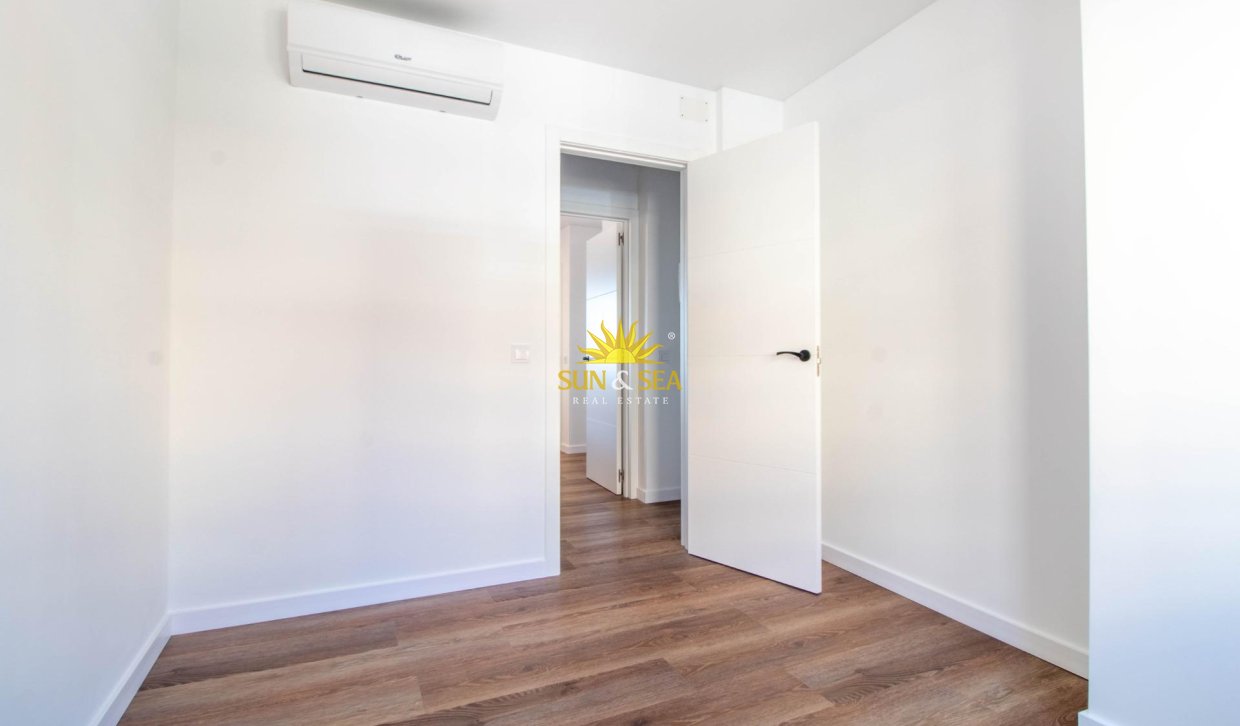 Wiederverkauf - Wohnung - Torrevieja - Acequion