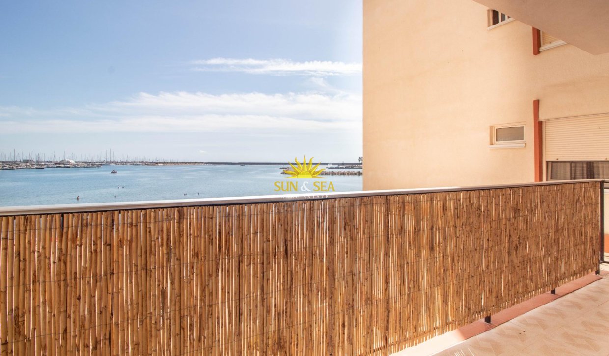 Wiederverkauf - Wohnung - Torrevieja - Acequion